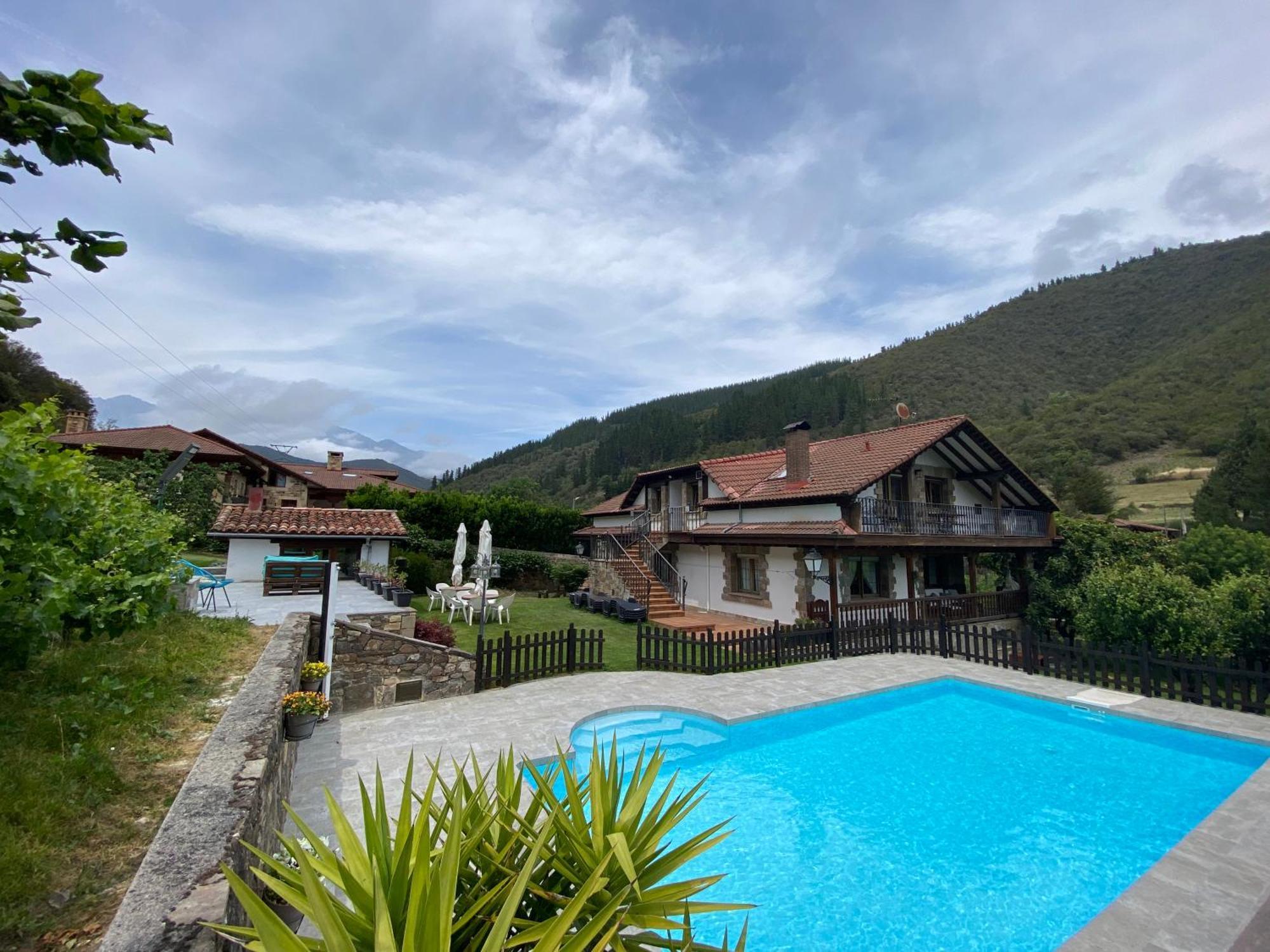 Apartamentos Rurales Valverde Potes Εξωτερικό φωτογραφία